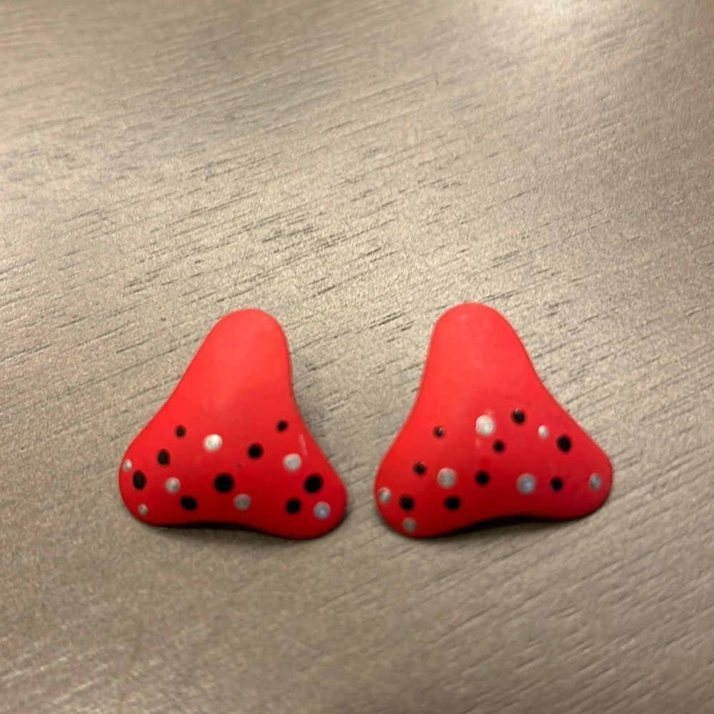 Red earrings​​​​